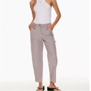 Aritzia Brennan Cargo Cropped Cargo
Pant ( light lilac!!) Size 2